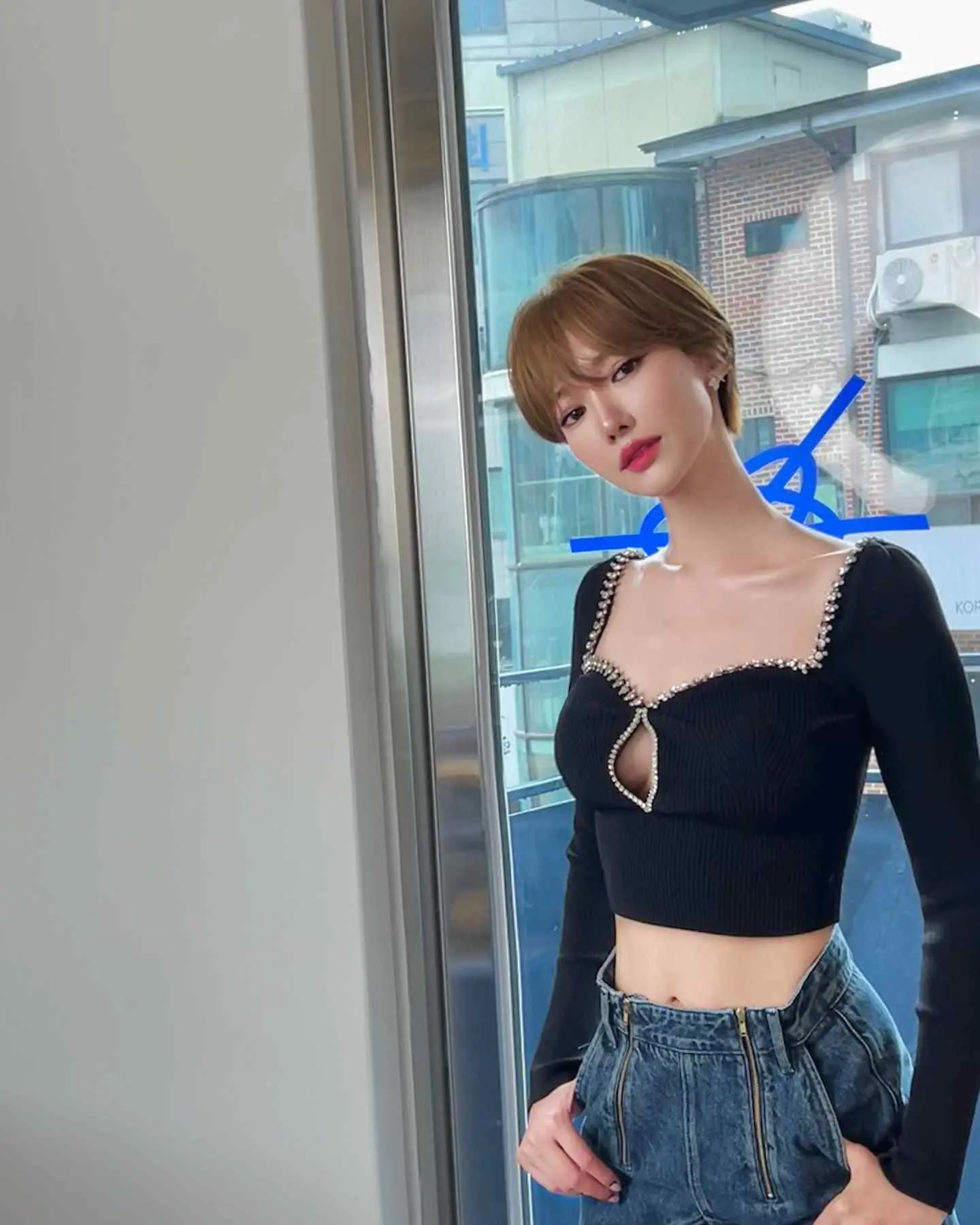 Go Joon Hee - go-joon-hee-hot-5.webp